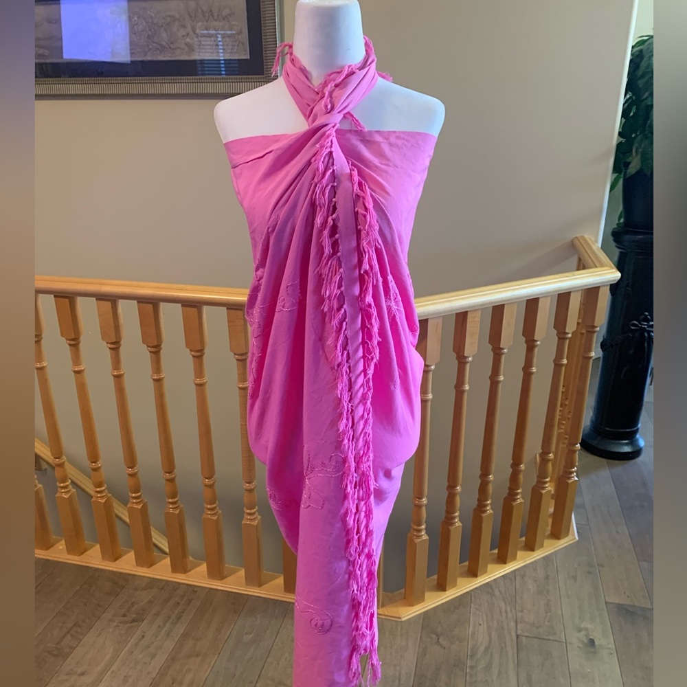 Bali Blue wrap/scarf in Red or Black or Green and White